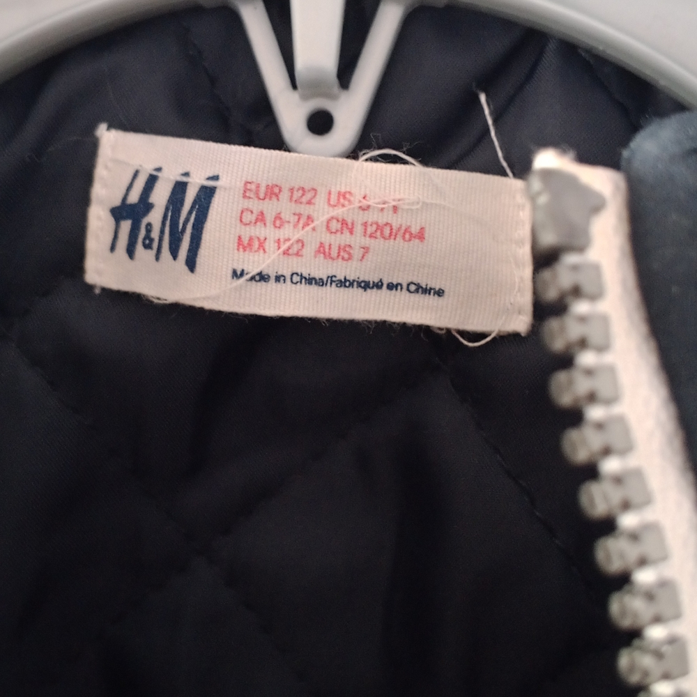 H&M Black Quilted Jacket